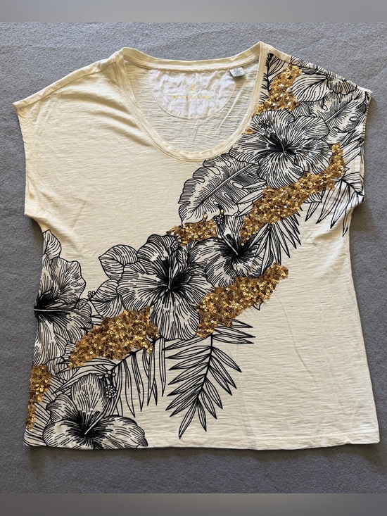 Tommy Bahama Tops - Tommy Bahama Women’s Organic Cotton Floral Sequin Tee Small Cream Tropical Top